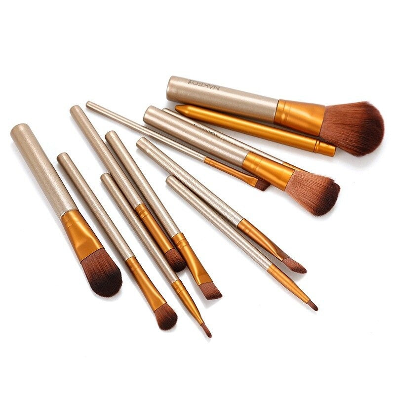 12 Pcs Aluminium Box Makeup Brush Set – Portable Beauty Tools for Eyeshadow, Lip Gloss & Flawless Eye Makeup